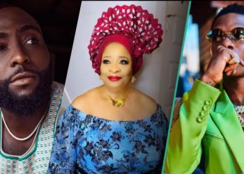 Davido Offers Condolences to Wizkid Over Mother’s Passing