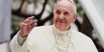 Pope Sanctions Blessings for Same-Sëx Couples