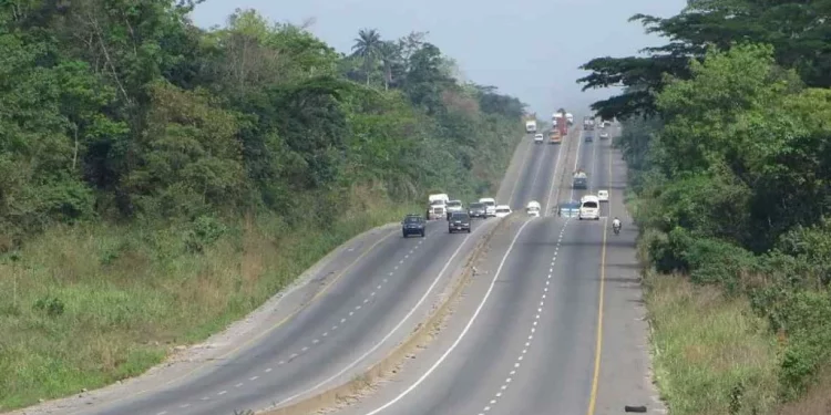 Auto-Crash Claims Two Lives and Injures Four on Lagos-Badagry Expressway