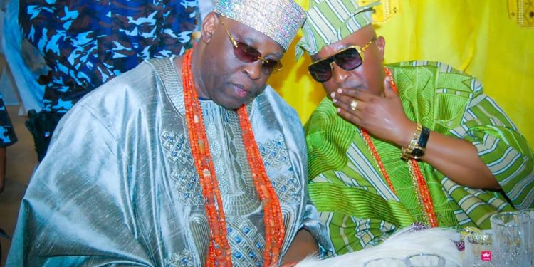 Divine Support: Oluwo of Iwoland Backs Soun of Ogbomosoland Against Opposition