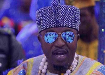 Oluwo of Iwoland Criticizes EFCC’s Focus on Naira abuse