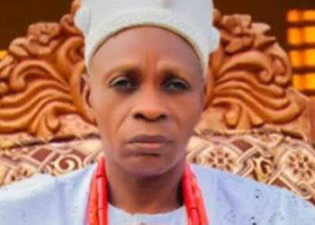 The Traditional Ruler of Iresaadu Laments over Delay in salary payment