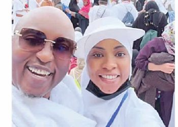 Oluwo of Iwo faces criticism for exposing head in Mecca