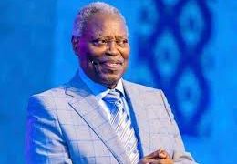 Pastor William Kumuyi Justifies why he Allowed Muslim Cleric to use his pulpit at Church Conference
