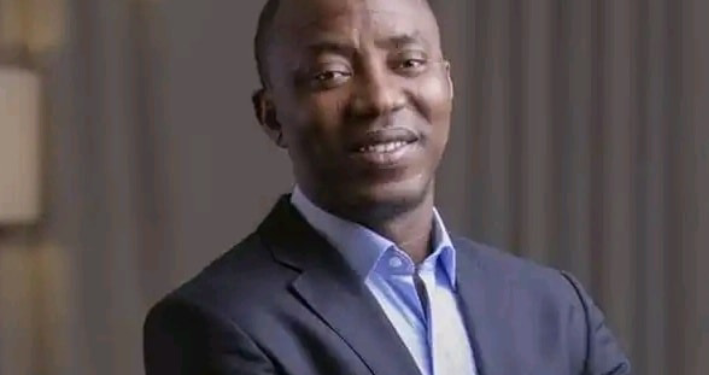Sowore Releases After Lagos Airport Detention by Nigerian Authorities Over EndbadGovernance Protest