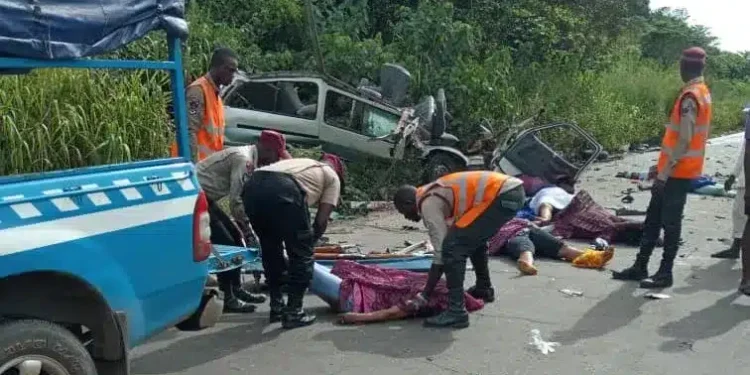 Tragic Accident on Oyo-Ogbomosho Road Claims Four Lives