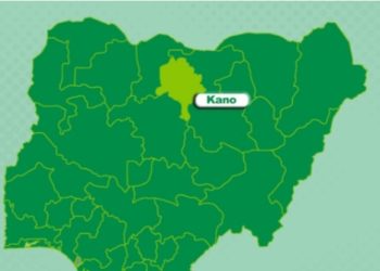 Kano: Drama Unfolds as Resident Slaps Imam During Morning Prayers