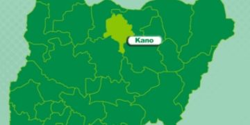 Kano: Drama Unfolds as Resident Slaps Imam During Morning Prayers