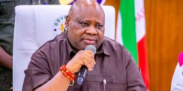Osun LG Crisis: Adeleke Shuts Secretariats, Condoles Victims of APC Takeover Attempt
