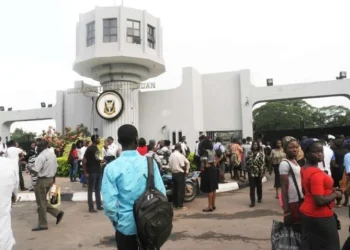 Armed Robbers Attack UI Hostel, Steal Valuables
