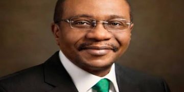 EFCC: Emefiele Ignored Buhari’s Directive, Awarded Naira Redesign Contract Overseas