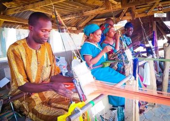 Soun of Ogbomoso to Revive Aso Oke Weaving Industry