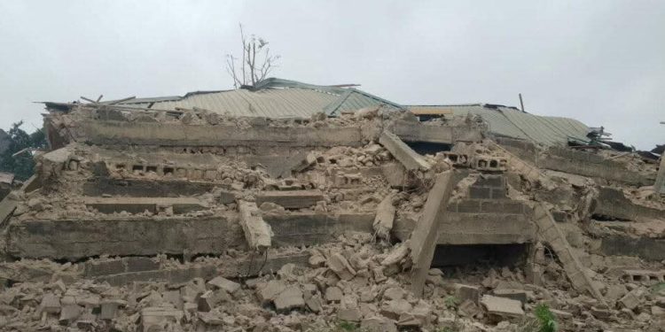 Mother and Baby Injured as Uncompleted Building Collapses in Umuahia