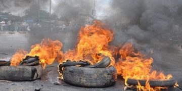 Mobs in Makurdi Burns Suspected Motorcycle thief to Death