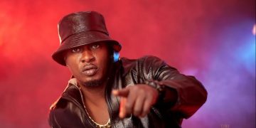 Netizens Criticize Taye Currency’s Performance at Olubadan Coronation