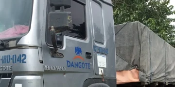 Ondo: Dangote Cement Truck Crushes Pregnant Woman, Child, and Six Others in Akungba