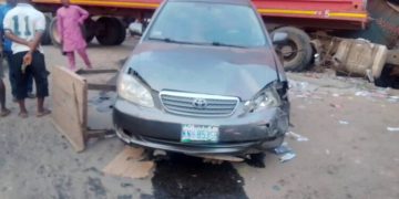 Truck Crash at Takie Roundabout in Ogbomoso Claims One Life, Several Injured