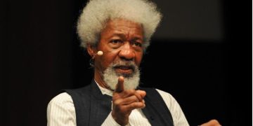 Nobel Laureate Wole Soyinka Reacts as US Revokes His Visa