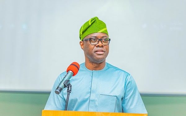 Makinde commissions new ultramodern market with 406 lock-up shops in Ibadan