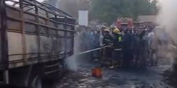 Fire Razes Vehicles and Power House at Oyo Filling Station