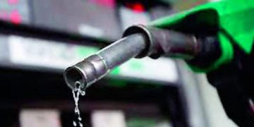 Dangote Refinery Cuts Petrol Price by ₦100 to ₦1,075 per Litre