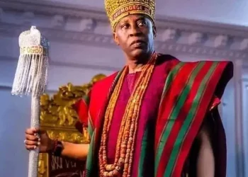 Soun Suspends Ayoade Adeseun as Mayegun of Ogbomosoland