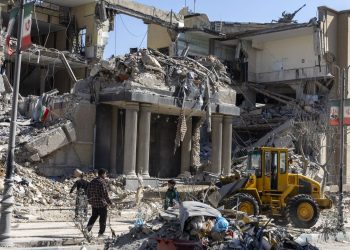 US Pledges Deeper Strikes as Conflict with Iran Expands Across Region