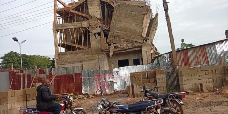 50 Workers Escape Death As Three-Storey Building Collapses In Anambra