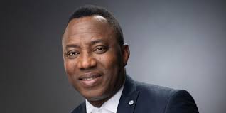 Sowore: Demolish Looters’ Mansions Like Kidnappers’ Hideouts