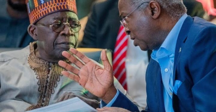 Fashola Explains Why He Won’t Publicly Advise Tinubu on Television