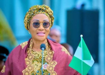 First Lady Empowers 1,000 Small-Scale Traders in Ile-Ife with ₦50 Million Grant