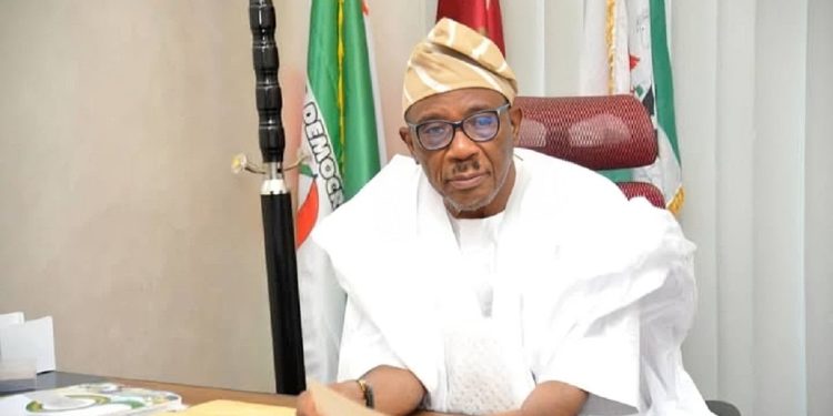 Fadahunsi Apologises Over Palace Remarks, Denies Calling for Violence