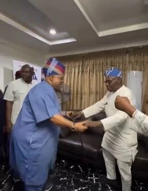 VIDEO: Obasanjo pays surprise congratulatory visit to Adeleke after Osun victory