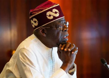 Nigerian Workers Demand N300,000 Minimum Wage, Urge FG to Review Salaries