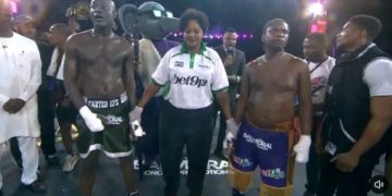 Carter Efe Defeats Speed Darlington, Retains Celebrity Boxing Title