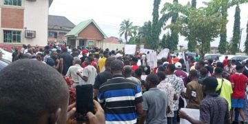 Public Servants Declare Three-Day Warning Strike Over Economic Hardship, Minimum Wage